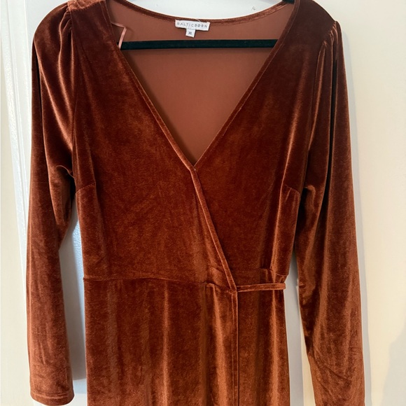 Baltic Born velvet wrap dress - Picture 2 of 3